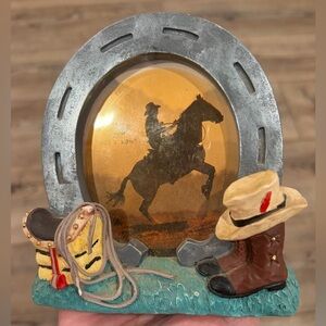 Vintage Russ Western Cowboy Horse Silhouette Horseshoe Frame 3x3.5